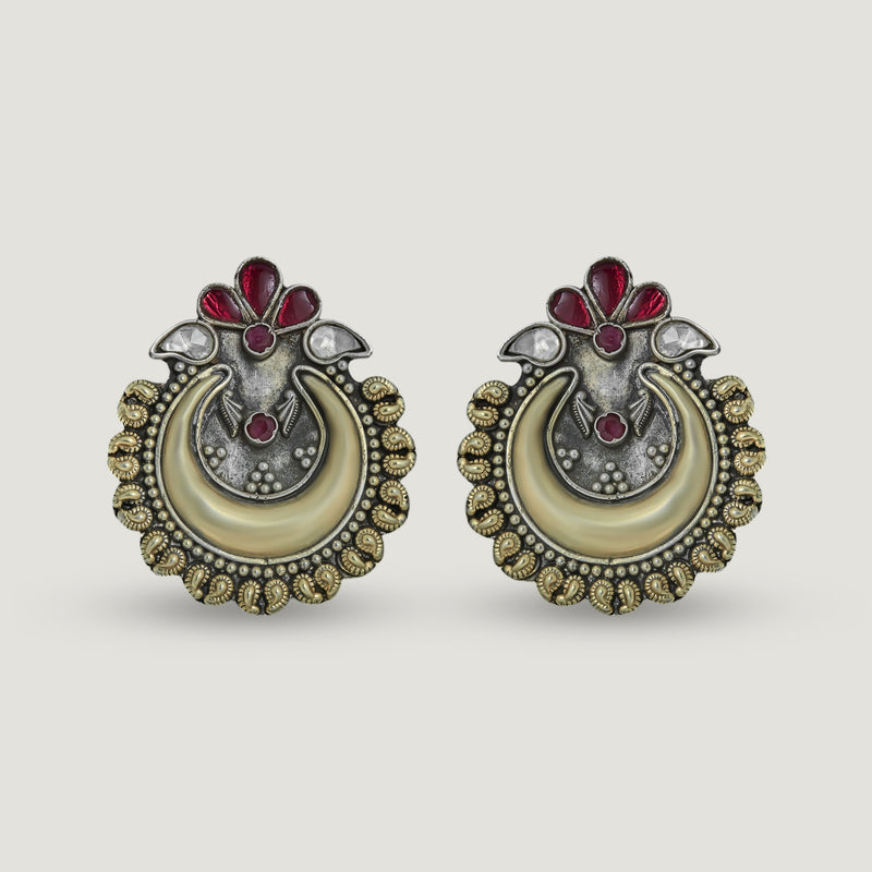 Chandra Manik Kaudi Studs