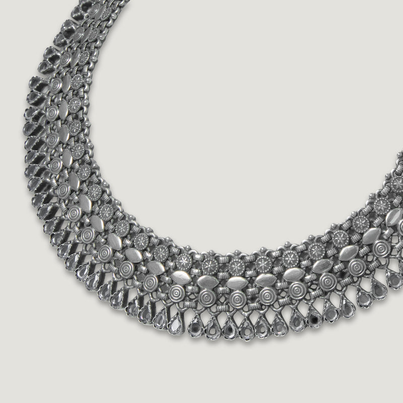 Kanwal Jaali Choker