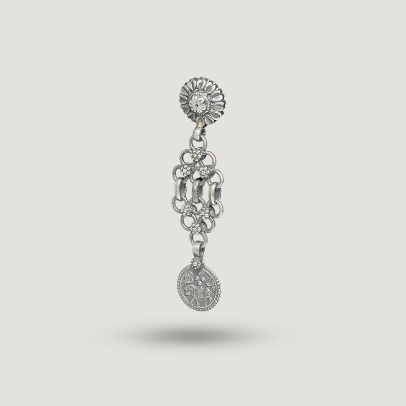Vintage Charm Cascade