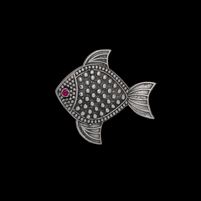 Ruby Eye Fish Ring