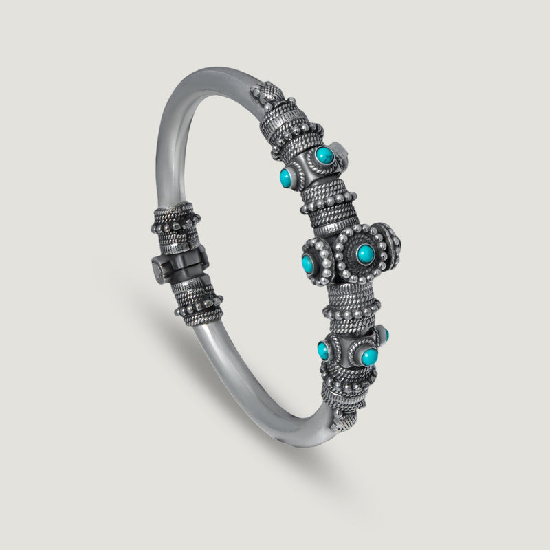 Neelam Silver Bangle