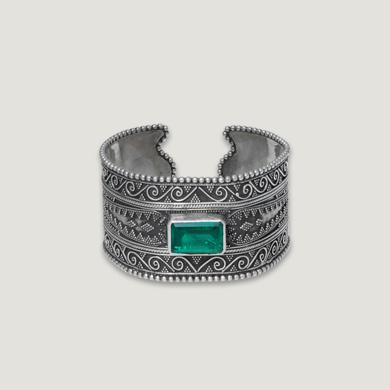 Panna Nakashi Cuff Bangle