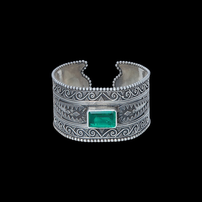 Panna Nakashi Cuff Bangle