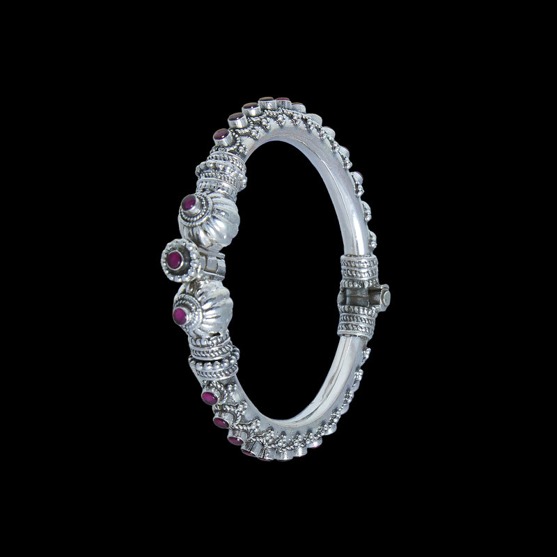 Padma Silver Bangle