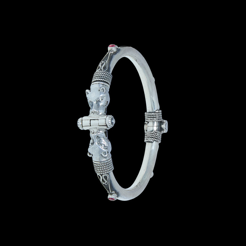 Singa-Mukha Silver Bangle