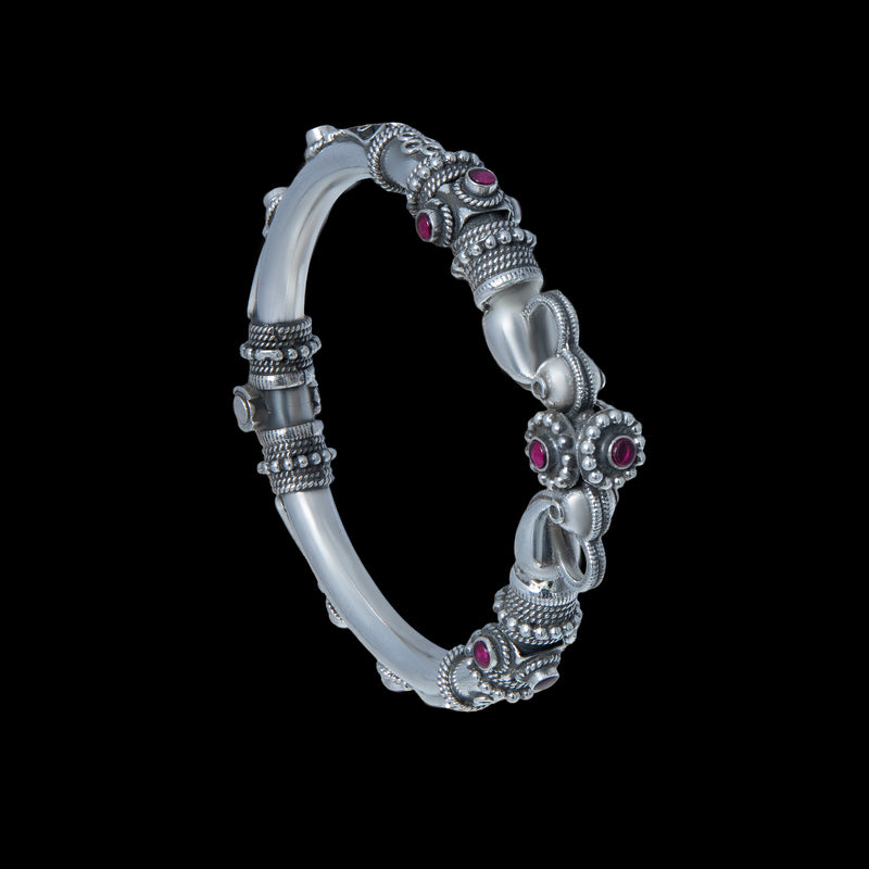 Gaja-Mukha Silver Bangle