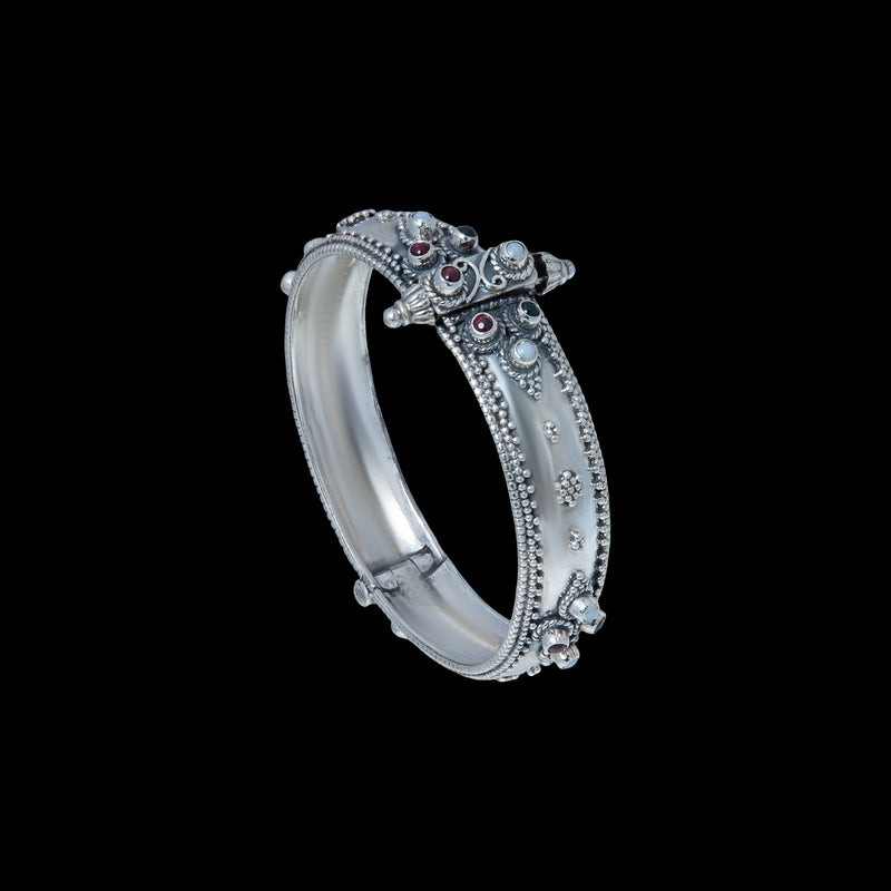 Amrita Silver Bangle