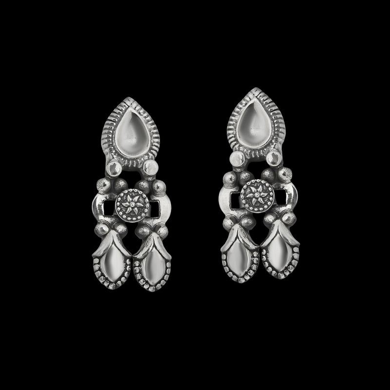Tara Drop Earrings