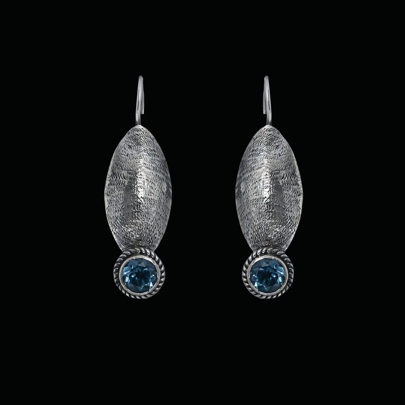 Neelam Boond Drop Earrings