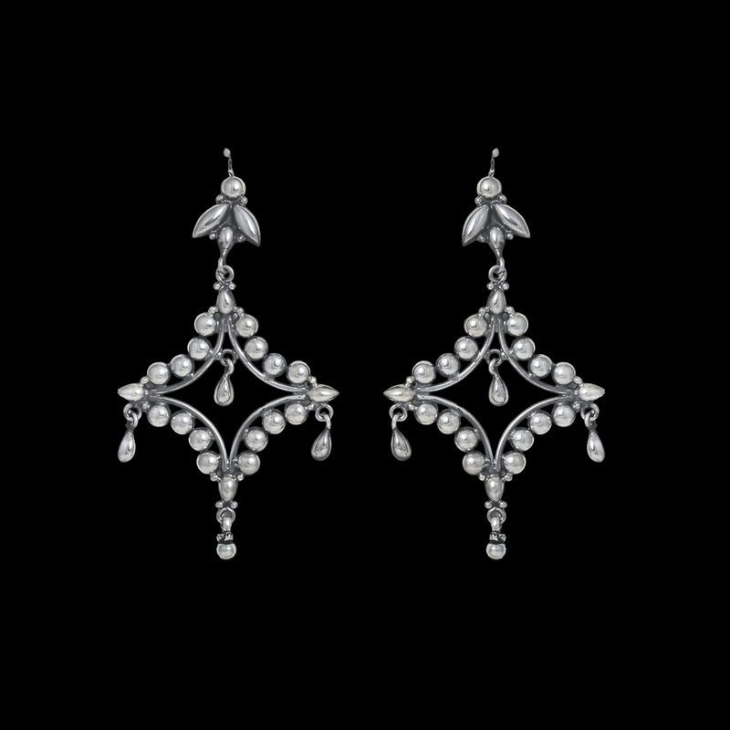 Heera Panjra Chandelier Earrings