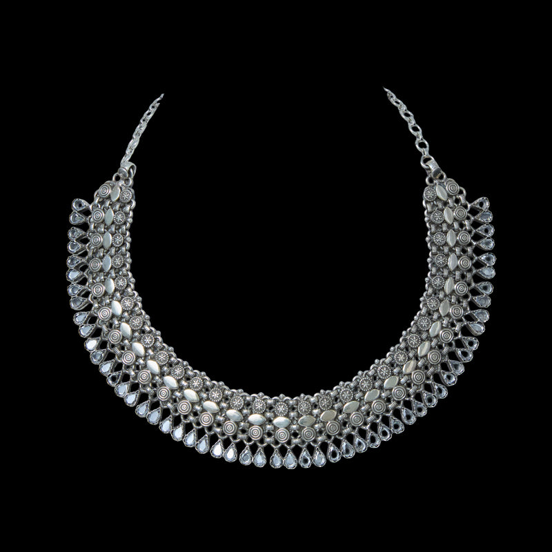 Kanwal Jaali Choker
