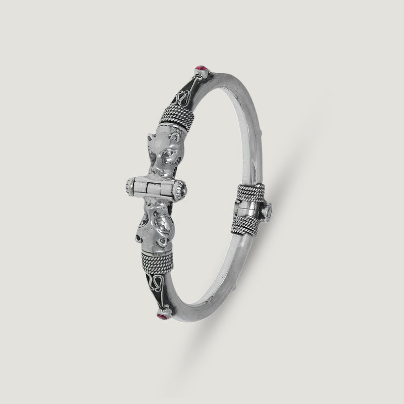 Singa-Mukha Silver Bangle