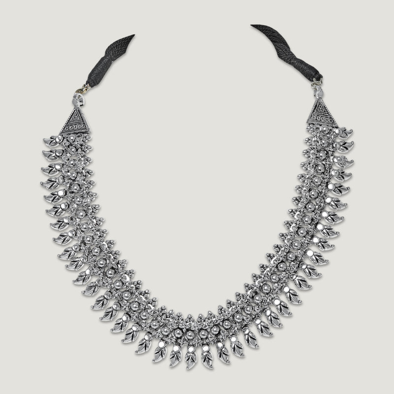 Zaal Paati Choker
